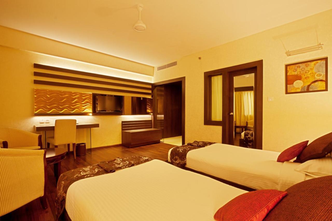 The Central Park Rourkela Extérieur photo